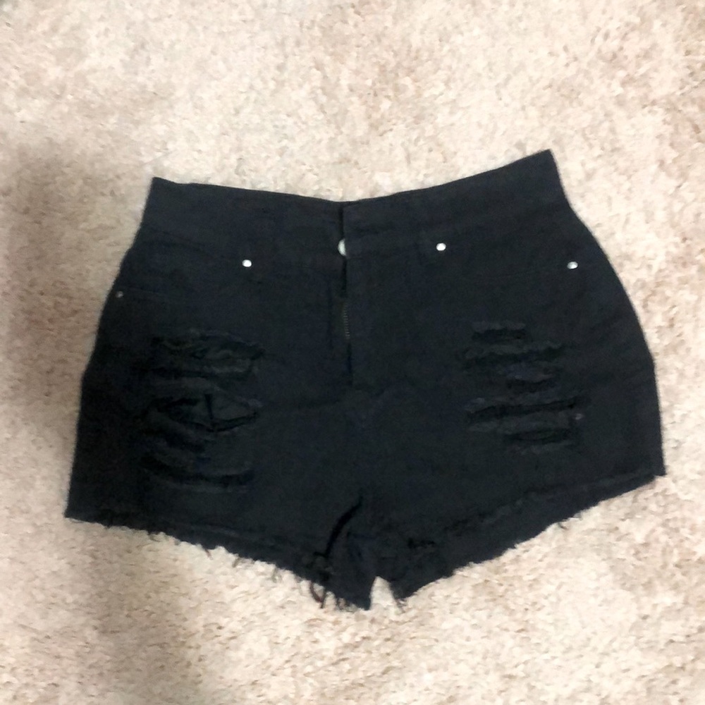Pretty little things black Jean shorts ripped size 6